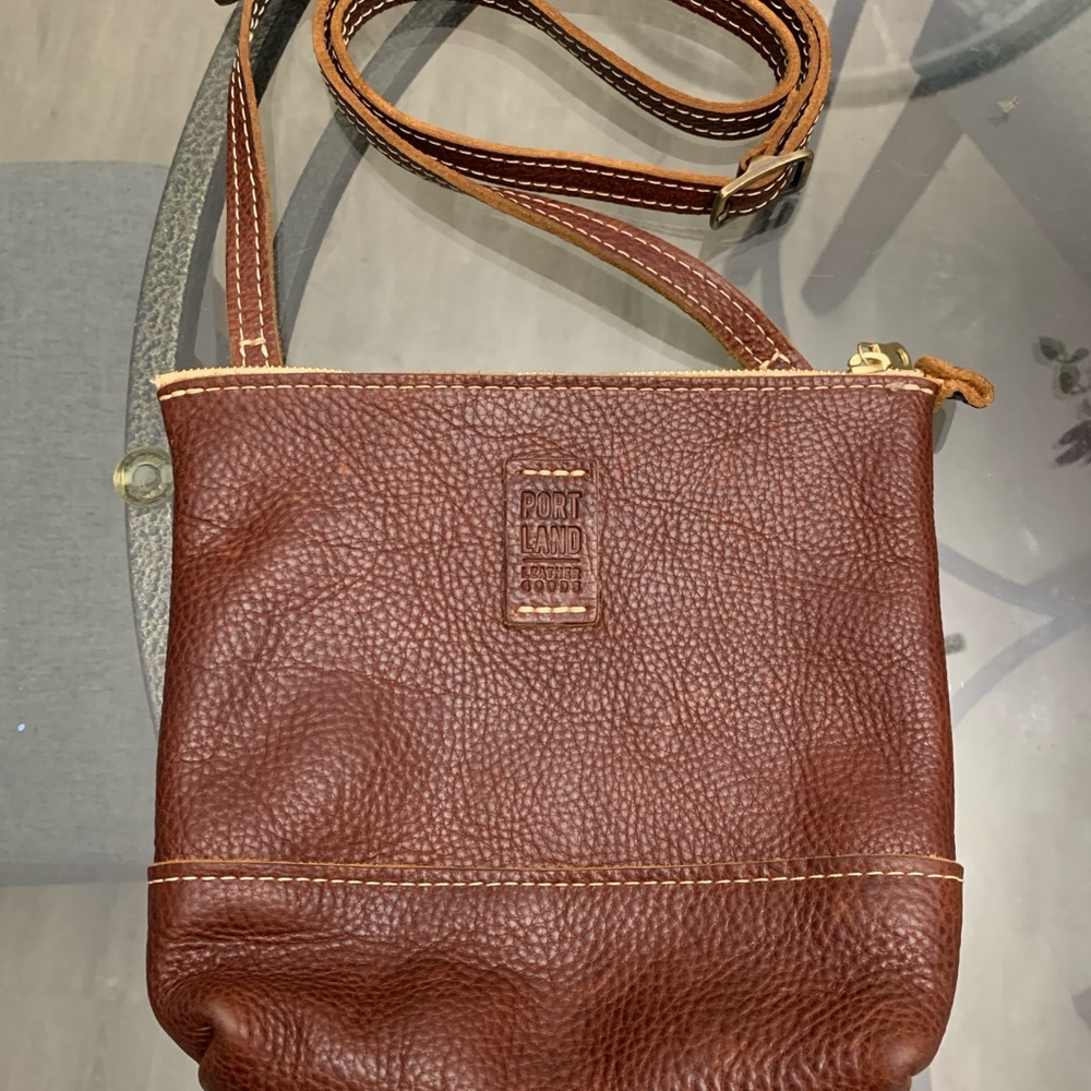 Portland Leather Rich Brown crossbody Bag
